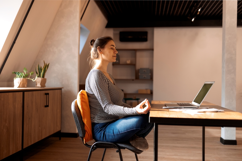 Stress,Relief,During,Freelance,Work.,Brunette,Woman,Freelancer,Sitting,In Stress,Relief,During,Freelance,Work.,Brunette,Woman,Freelancer,Sitting,In